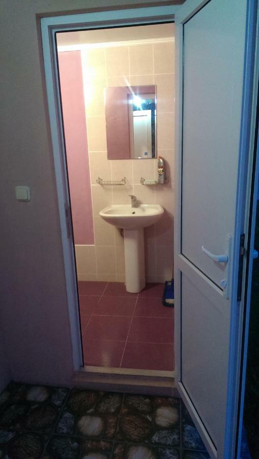 Tikhaya Gavan Guest House Gagra Buitenkant foto