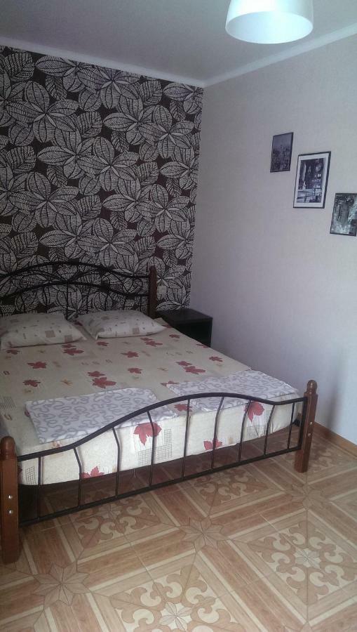 Tikhaya Gavan Guest House Gagra Buitenkant foto